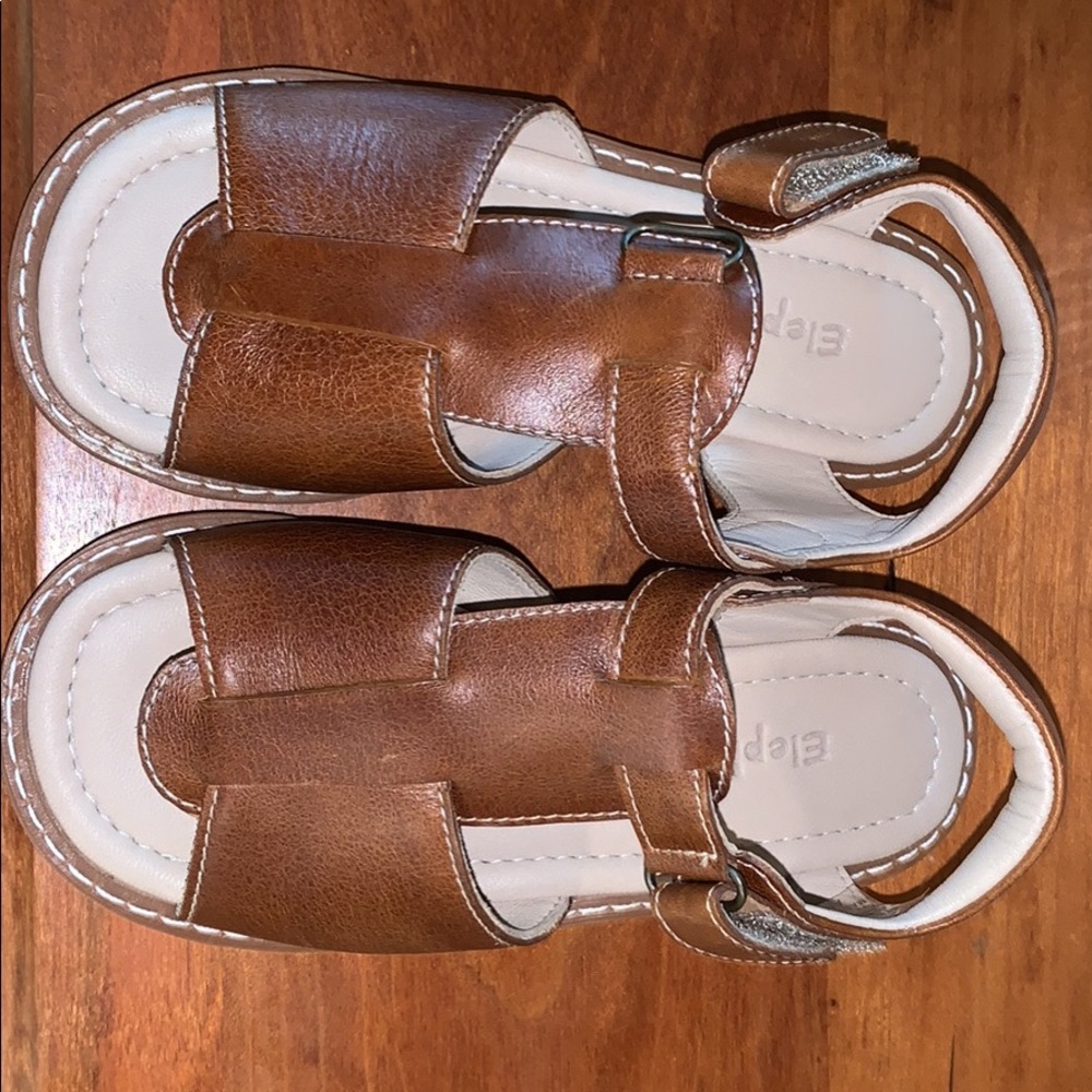NIB Elephantito Brown Leather Sandals